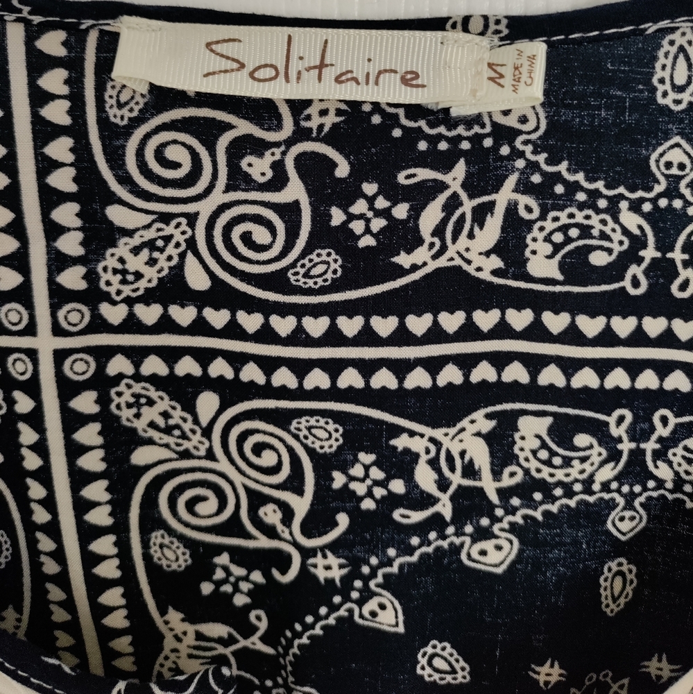 SOLITAIRE Misses size M 3/4 sleeve peasant top - Picture 3 of 6